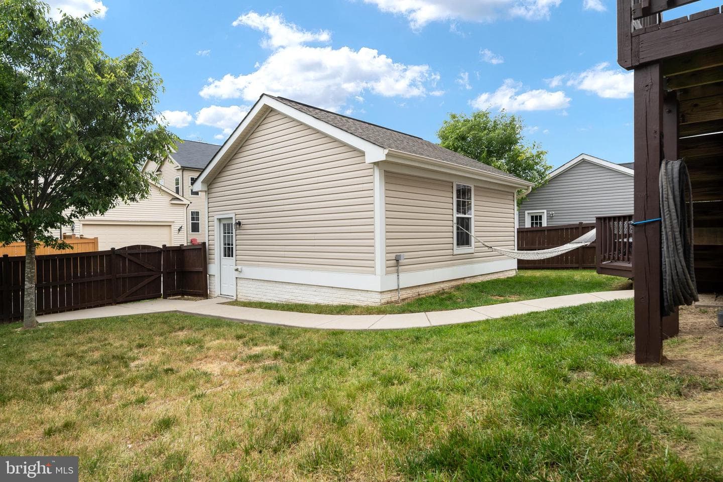 140 Gardenia Drive photo 68