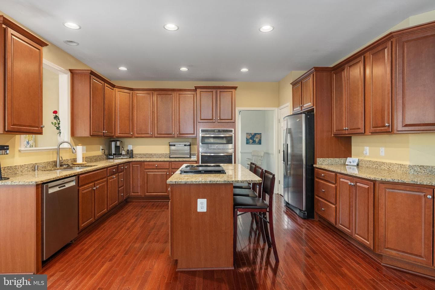 76 Landmark Drive photo 5