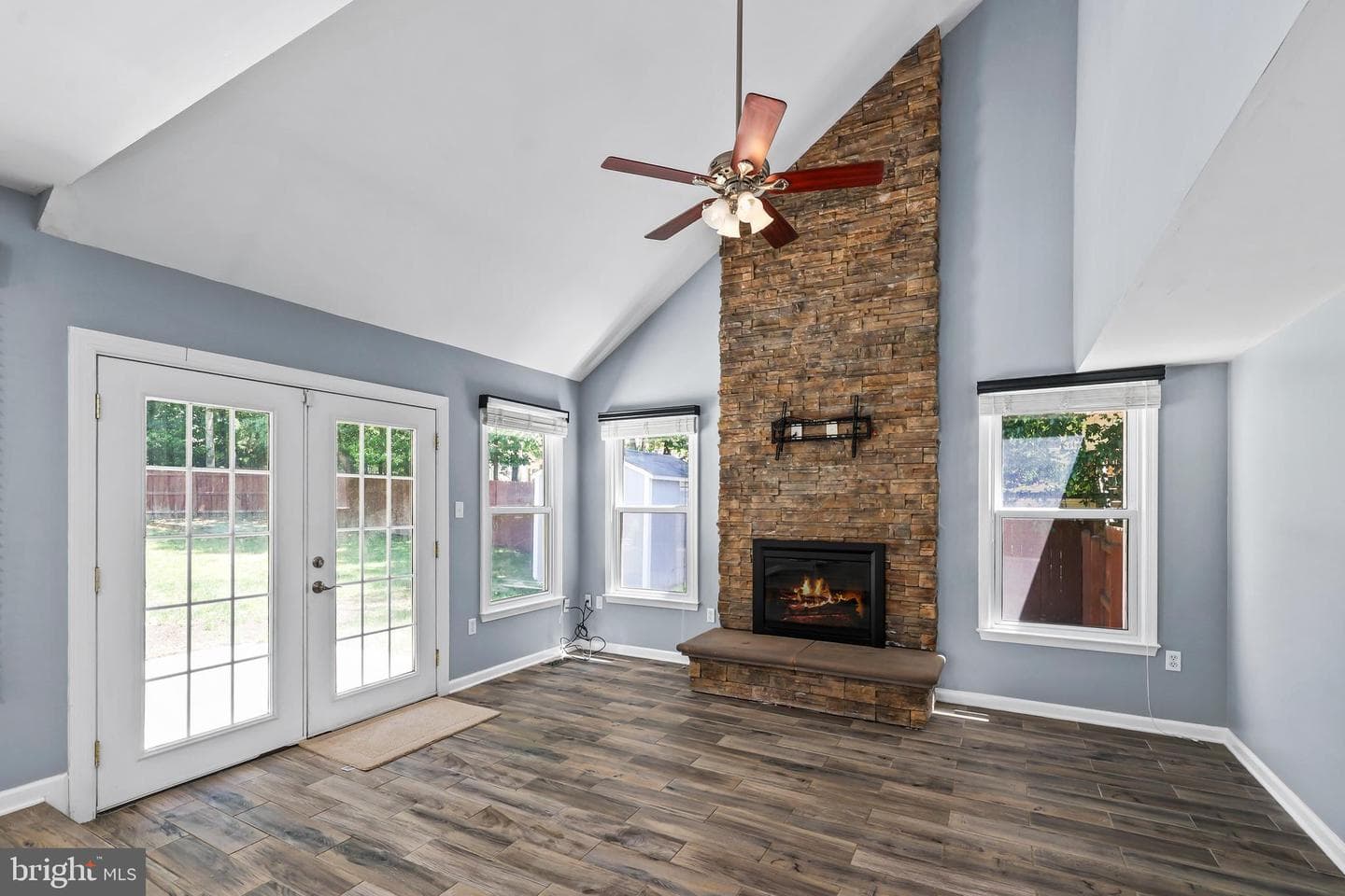44 Kelly Way photo 13