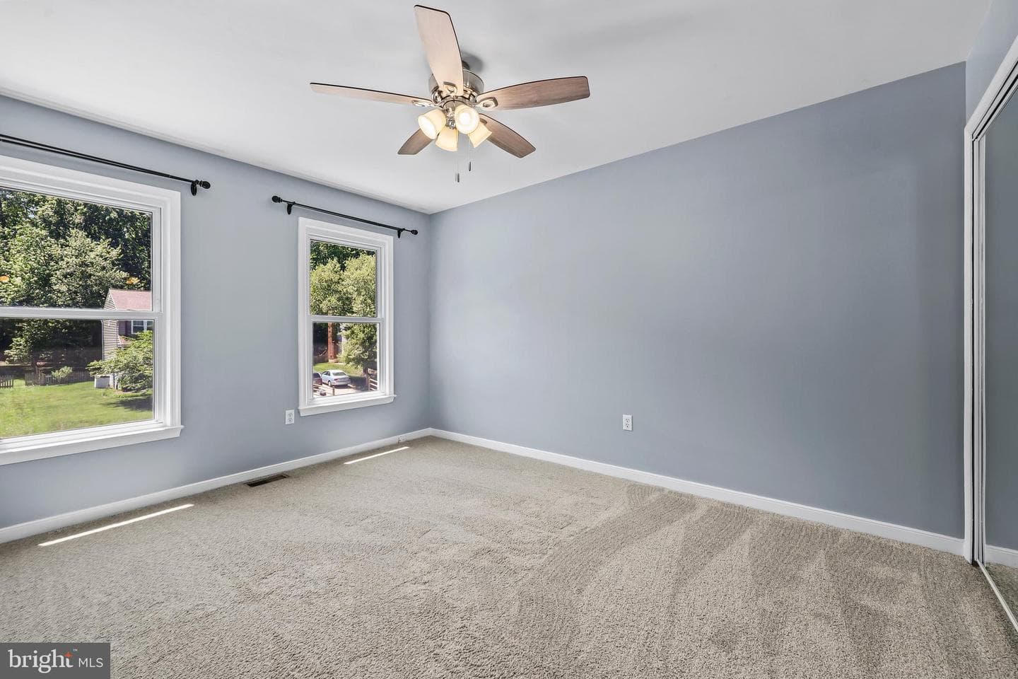 44 Kelly Way photo 27