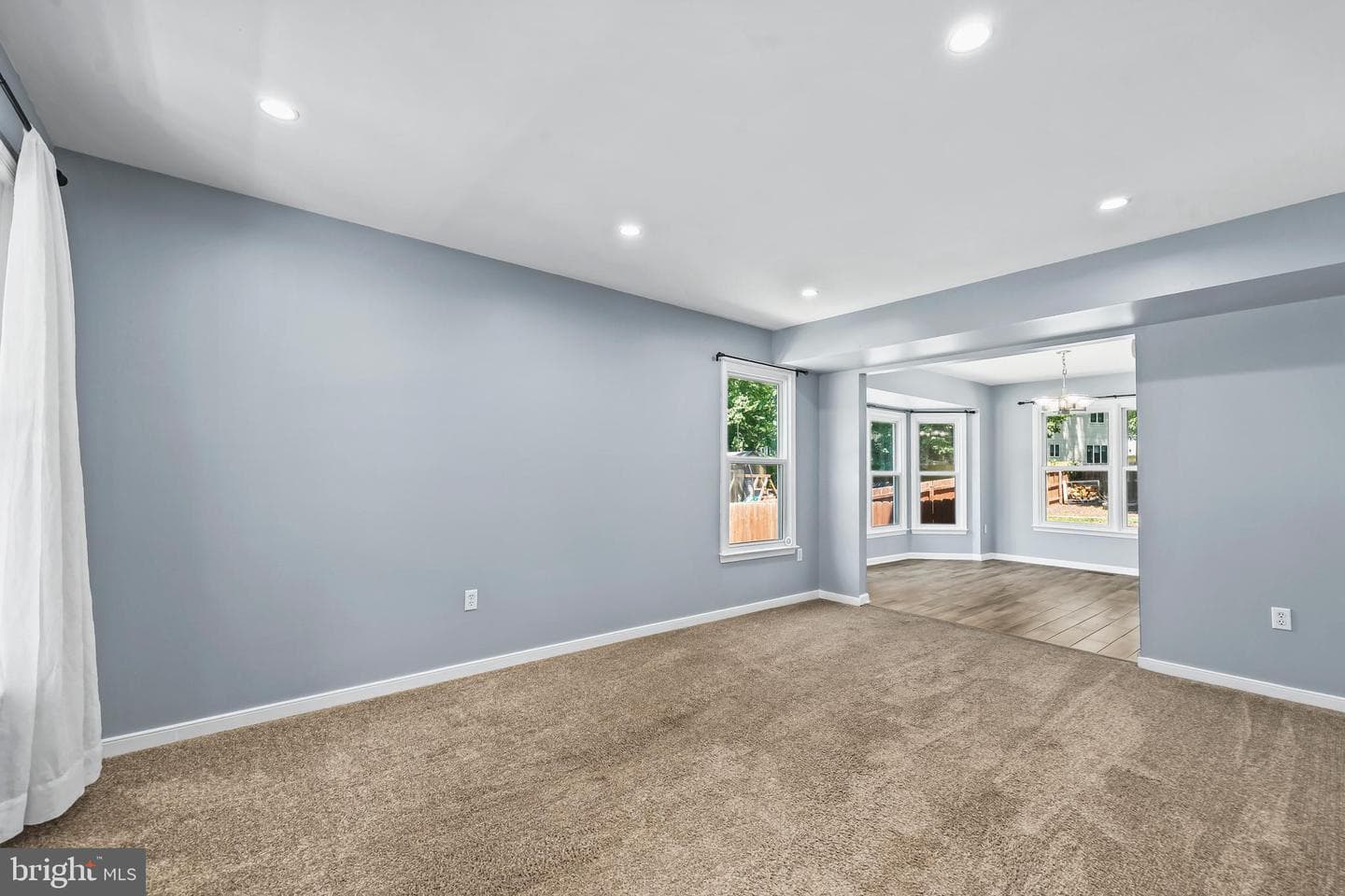 44 Kelly Way photo 4