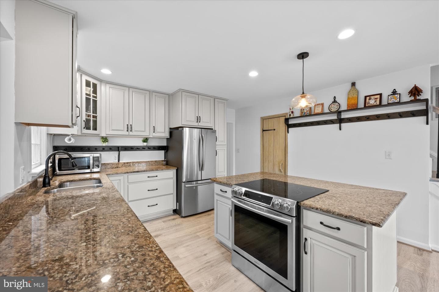 1015 Atlantic Drive photo 20