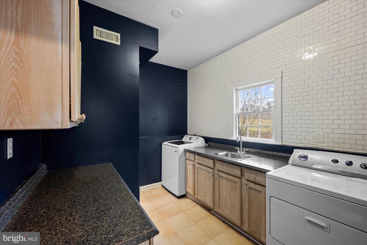 1015 Atlantic Drive photo 39