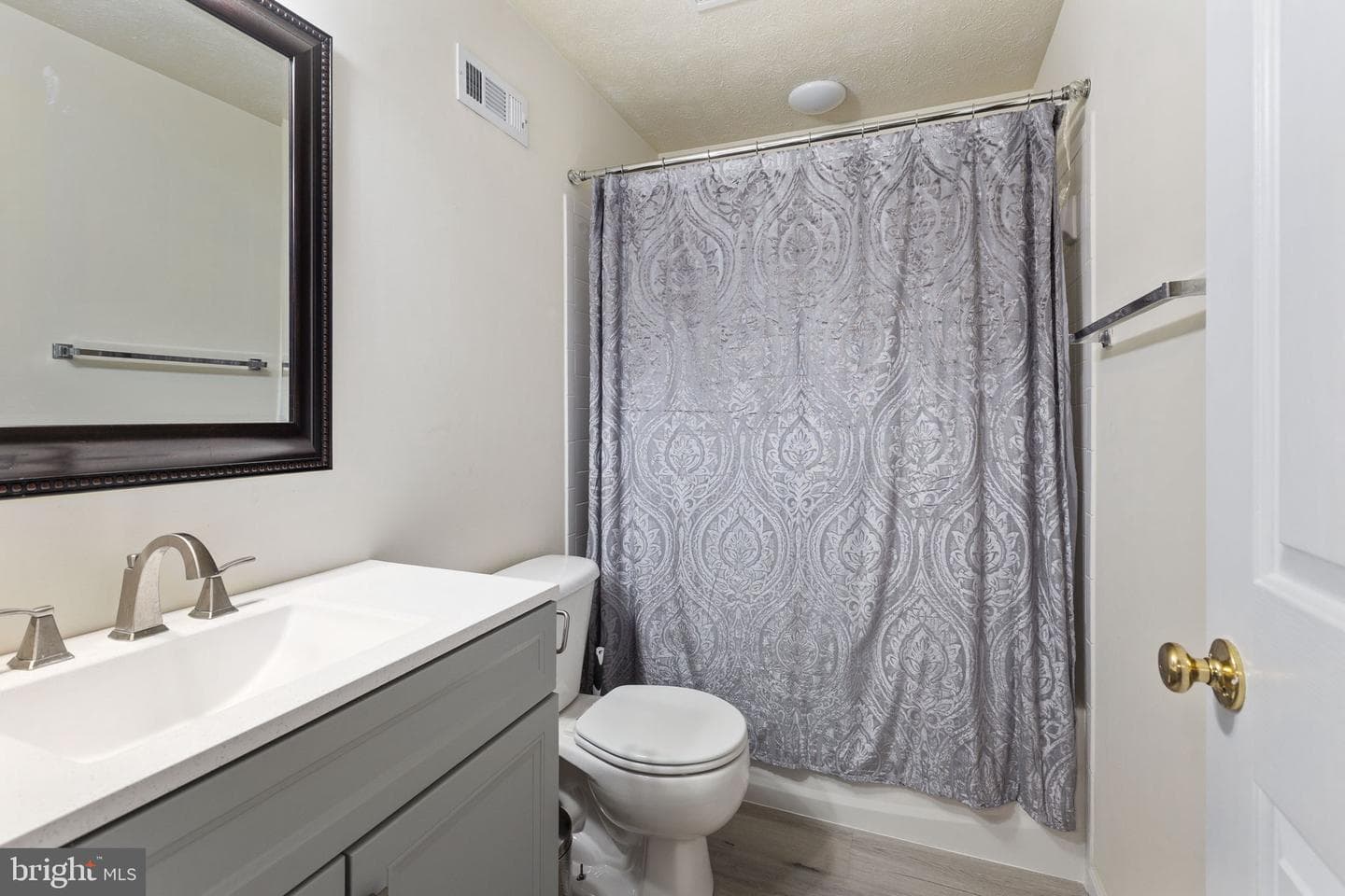 8 Saint Richards Ct photo 65