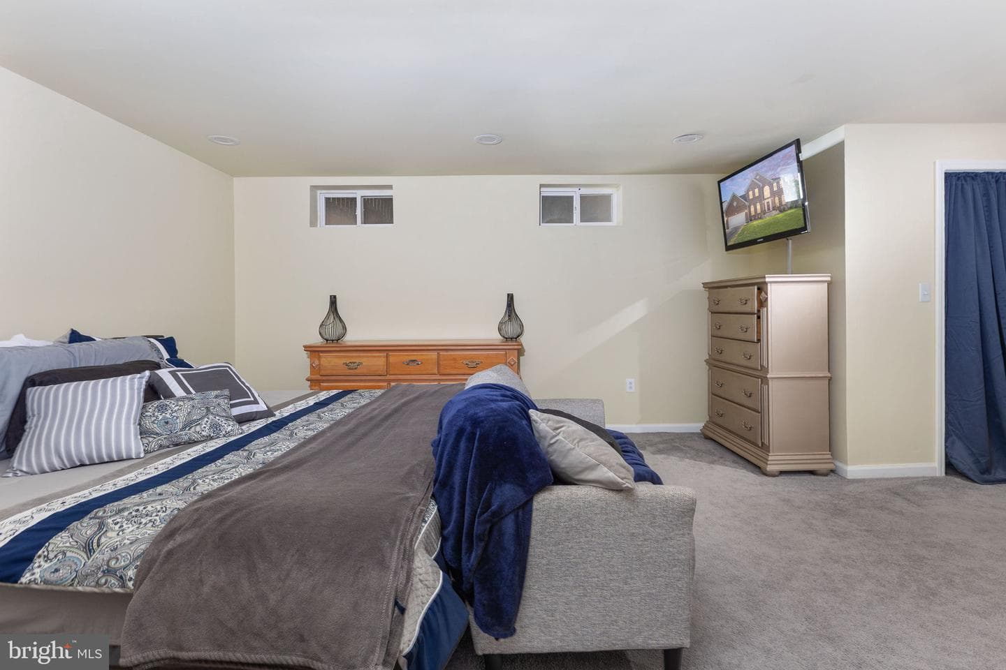 8 Saint Richards Ct photo 69