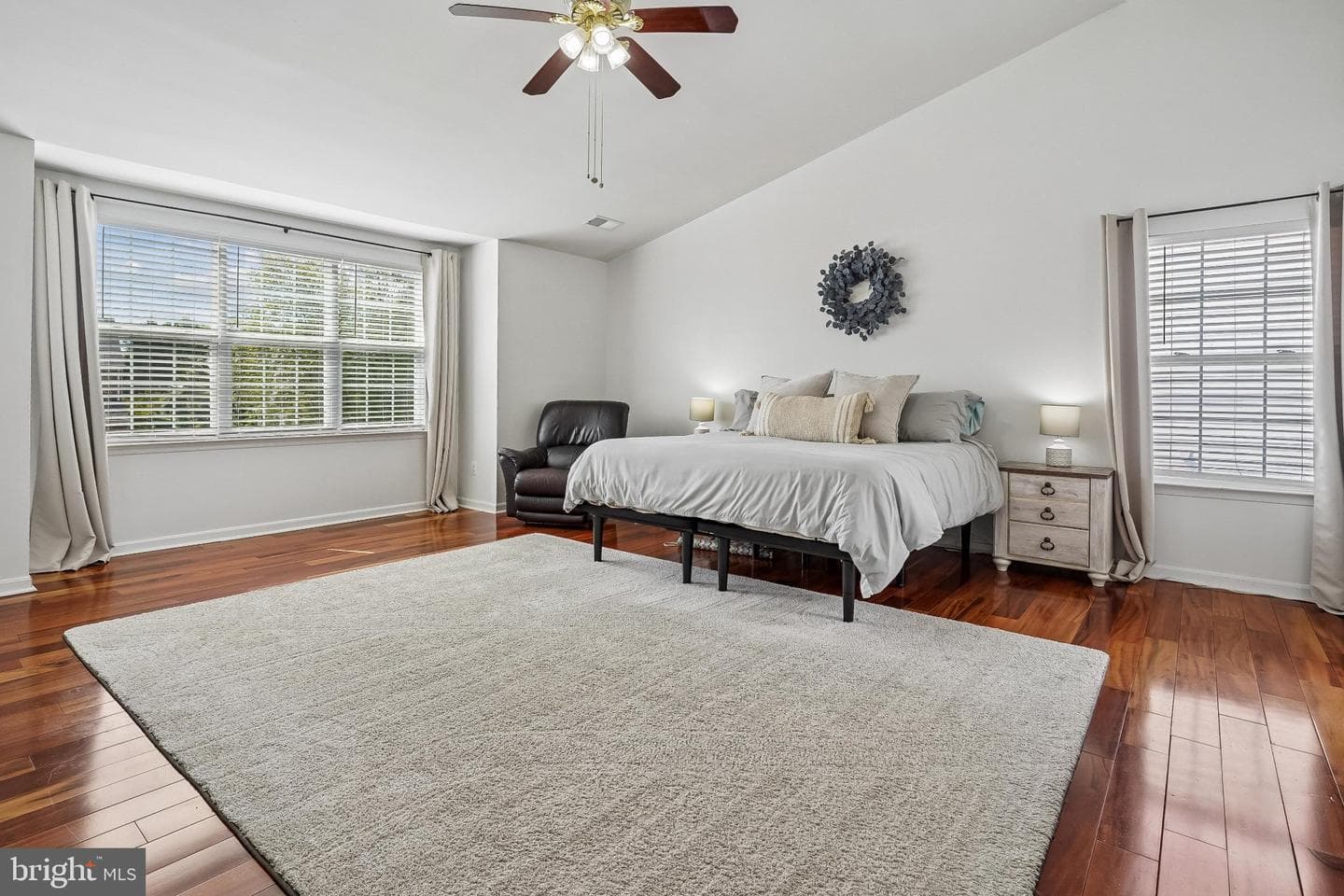 9 Remington Court photo 27