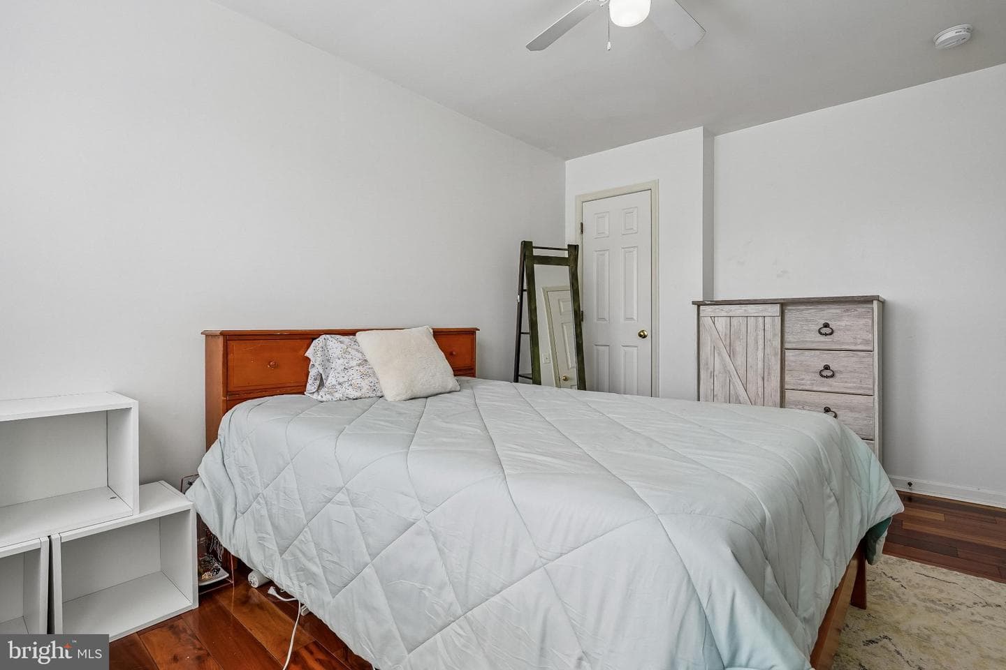 9 Remington Court photo 36