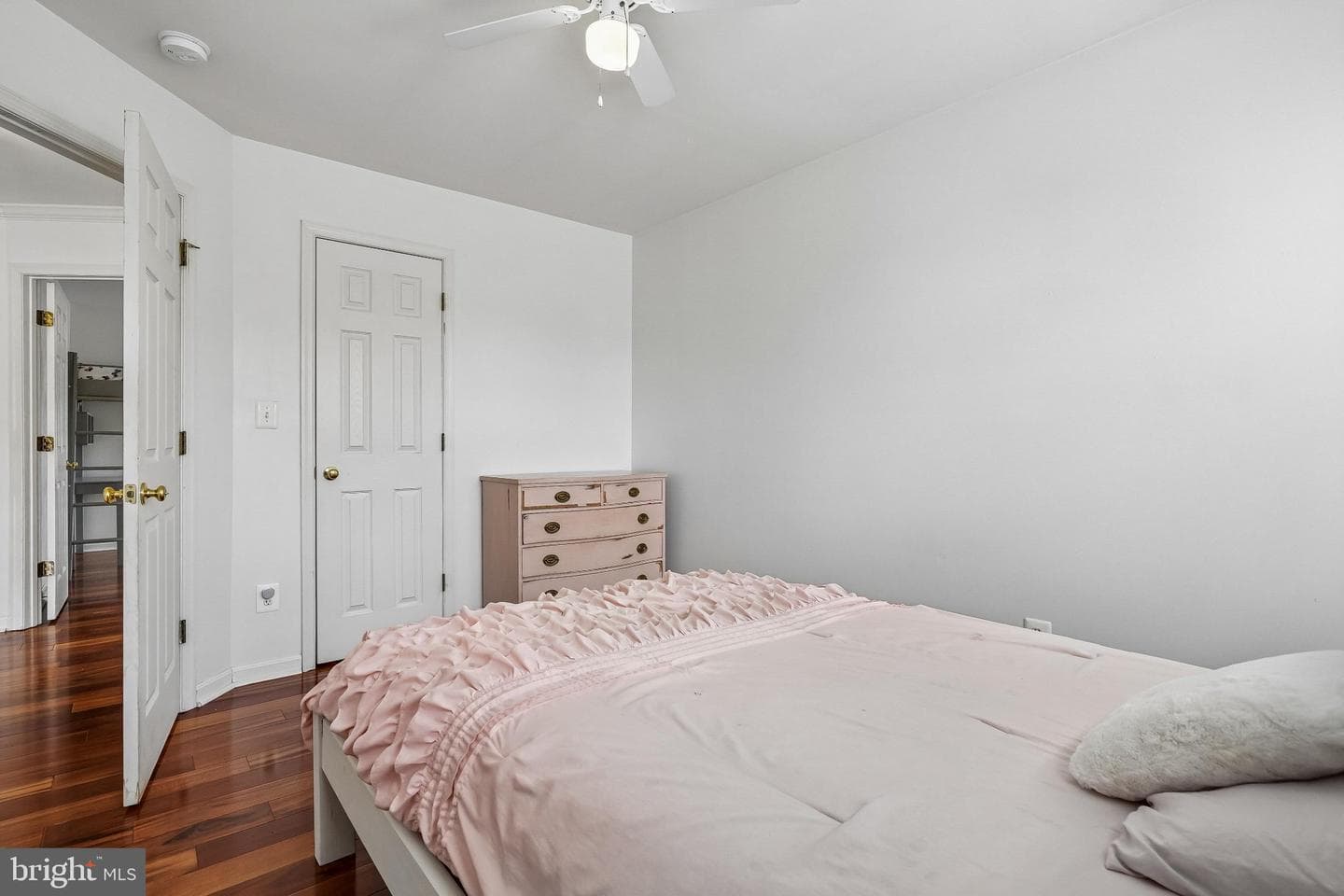 9 Remington Court photo 40