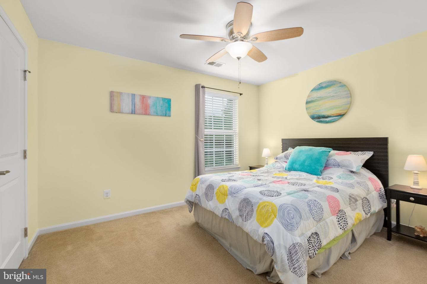 47 Queensland Drive photo 28