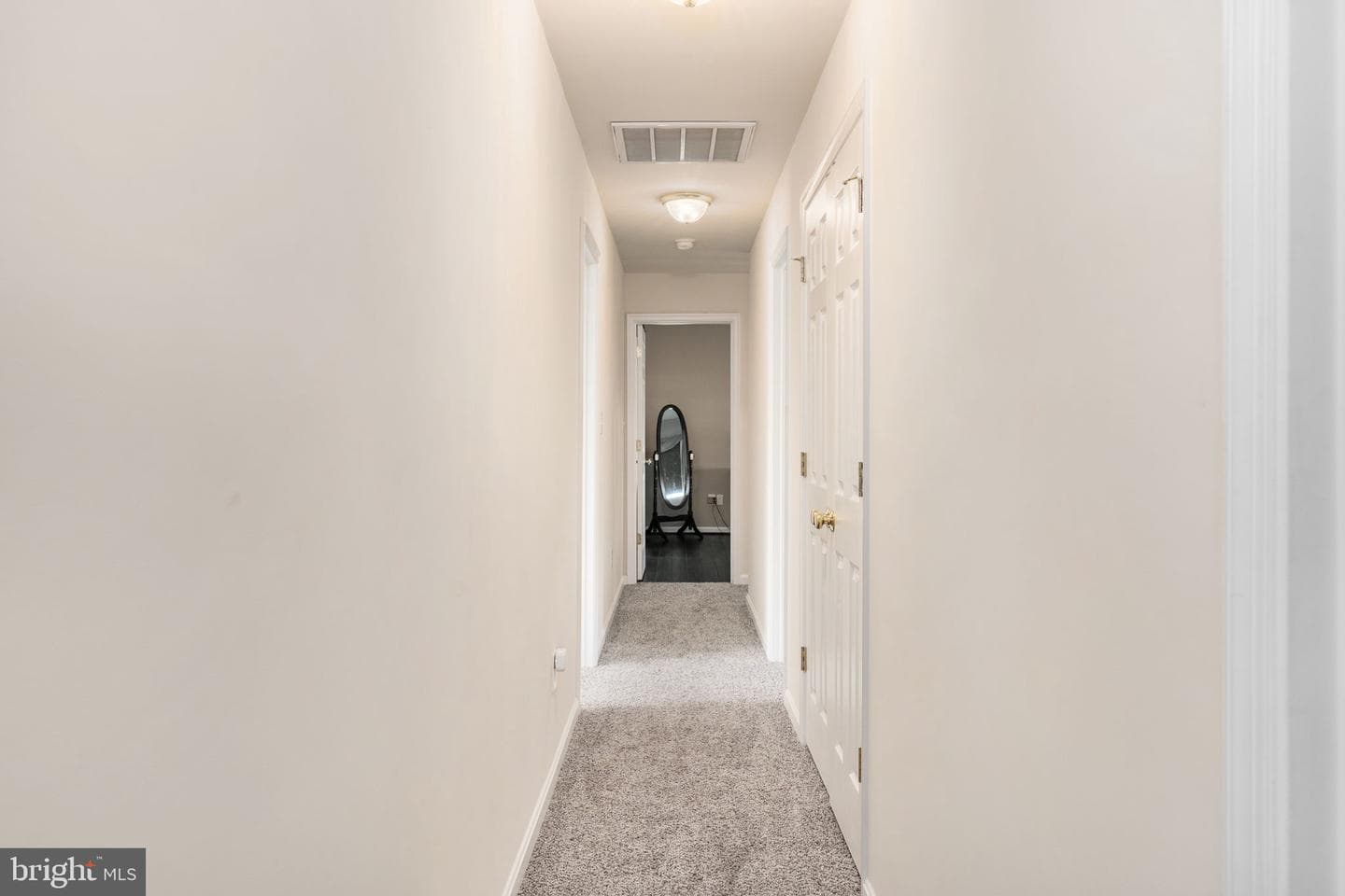 142 Greenway Street photo 47
