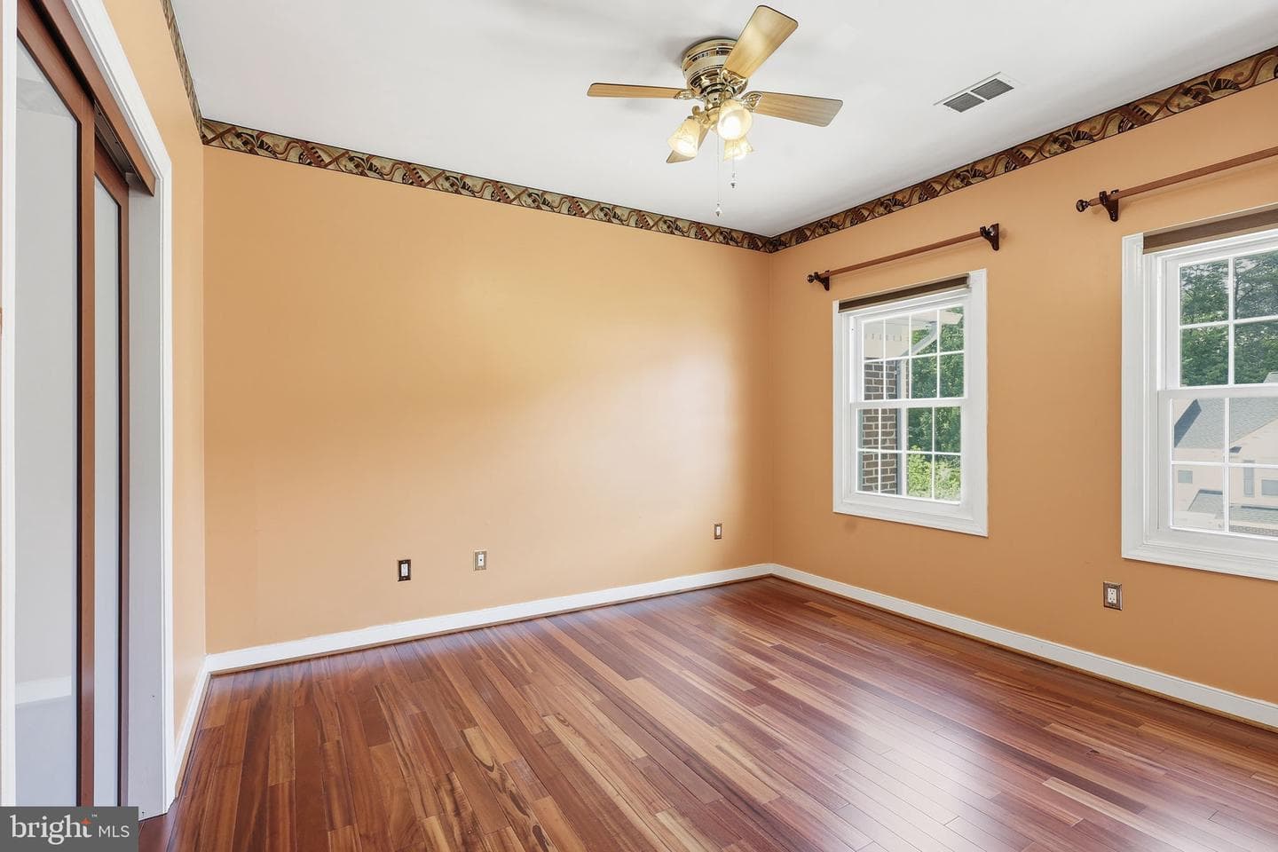 104 Waters Landing photo 27