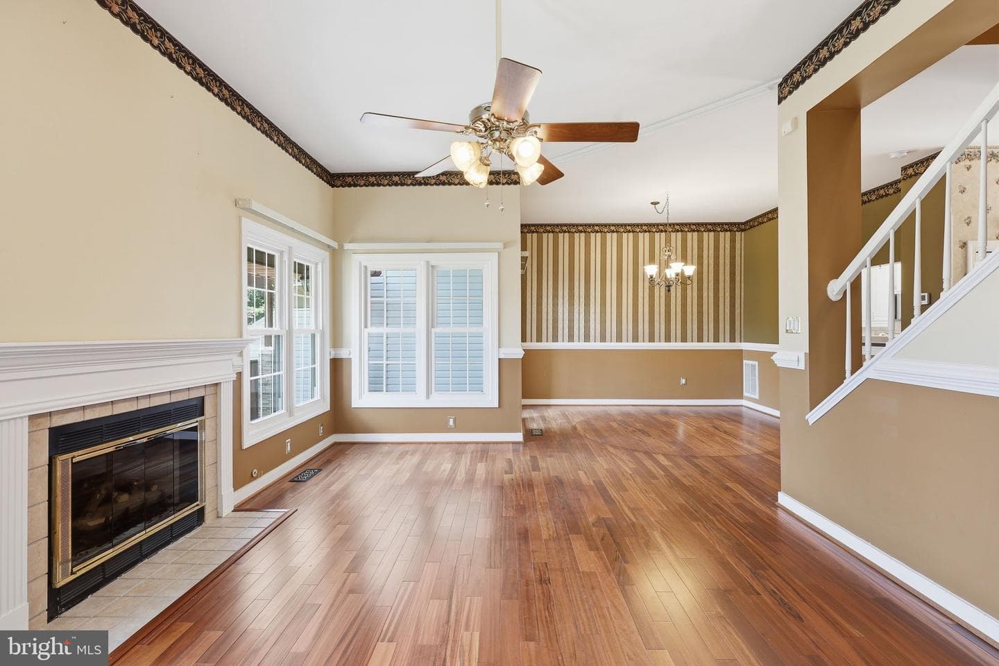 104 Waters Landing photo 3