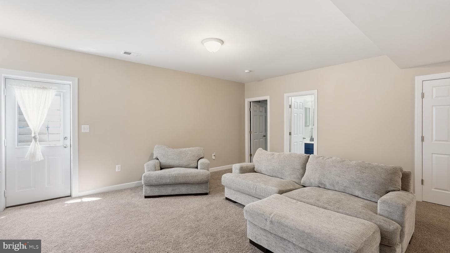 425 Alder Drive photo 38