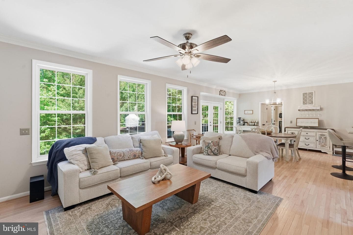 12 Pin Oak Court photo 14