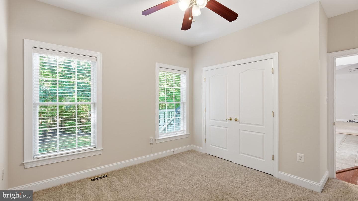14 Hempstead Lane photo 20
