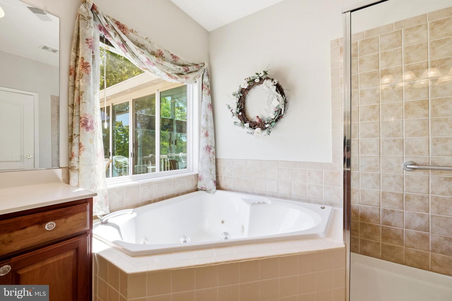 9 Linden Court photo 25