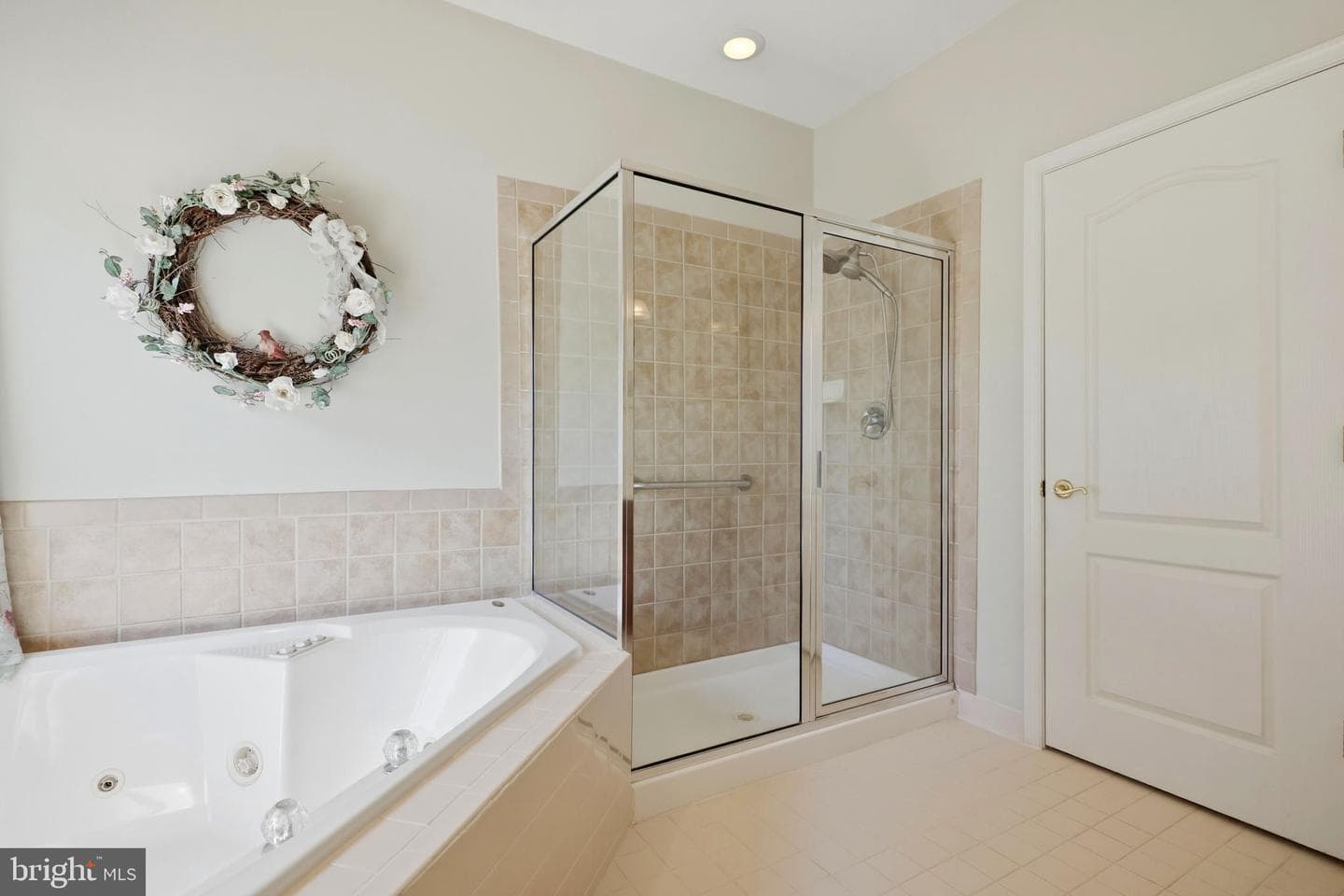 9 Linden Court photo 26