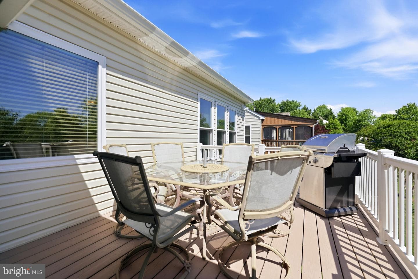 9 Linden Court photo 42