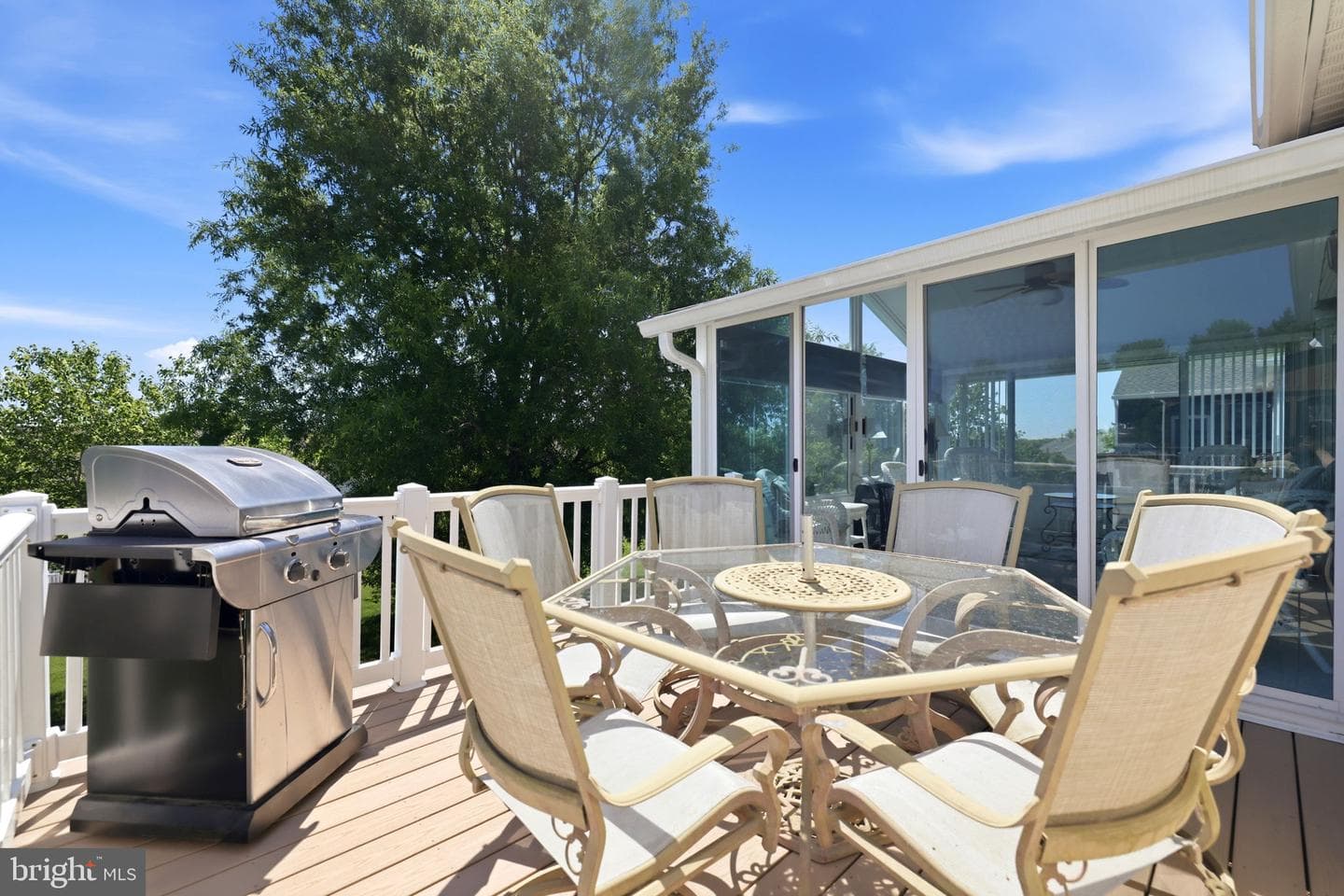 9 Linden Court photo 43
