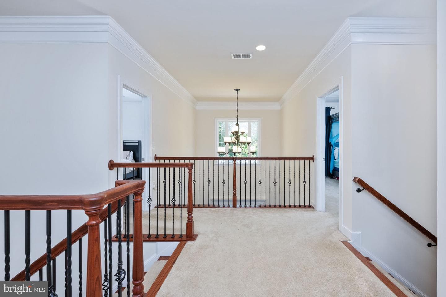 425 Wakerobin Drive photo 66