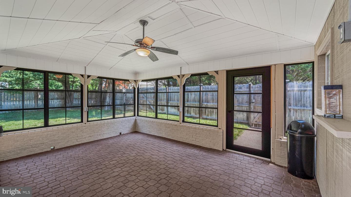 153 Basalt Drive photo 37