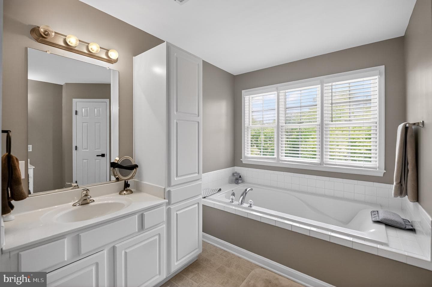 18 Cedarview Court photo 15