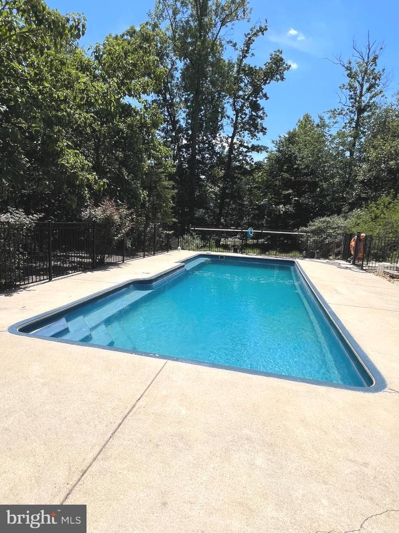 320 Gentle Breeze Circle photo 12