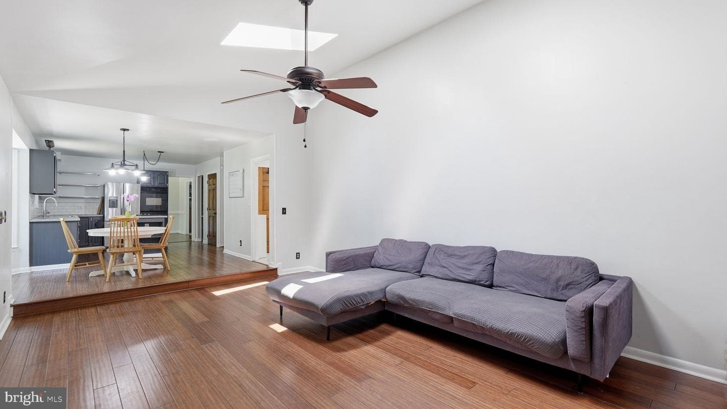 21 Kelly Way photo 11