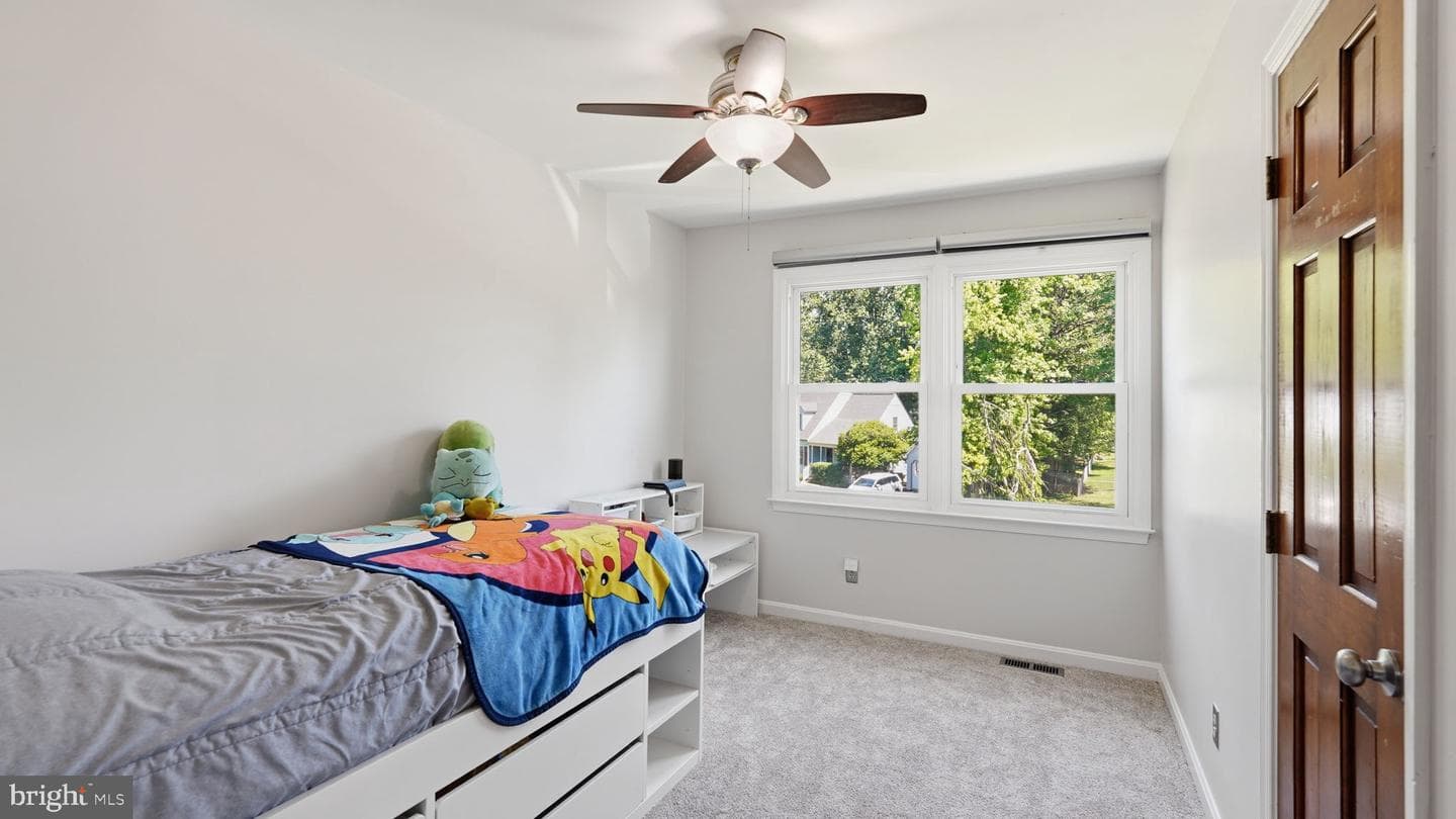 21 Kelly Way photo 24