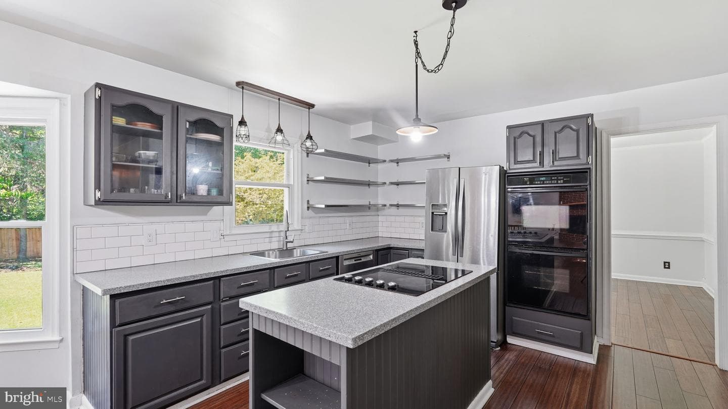 21 Kelly Way photo 7