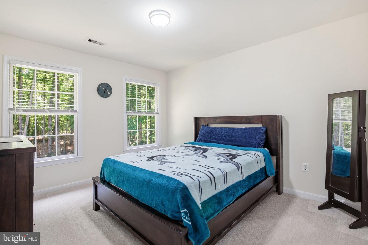4 Bedford Court photo 27
