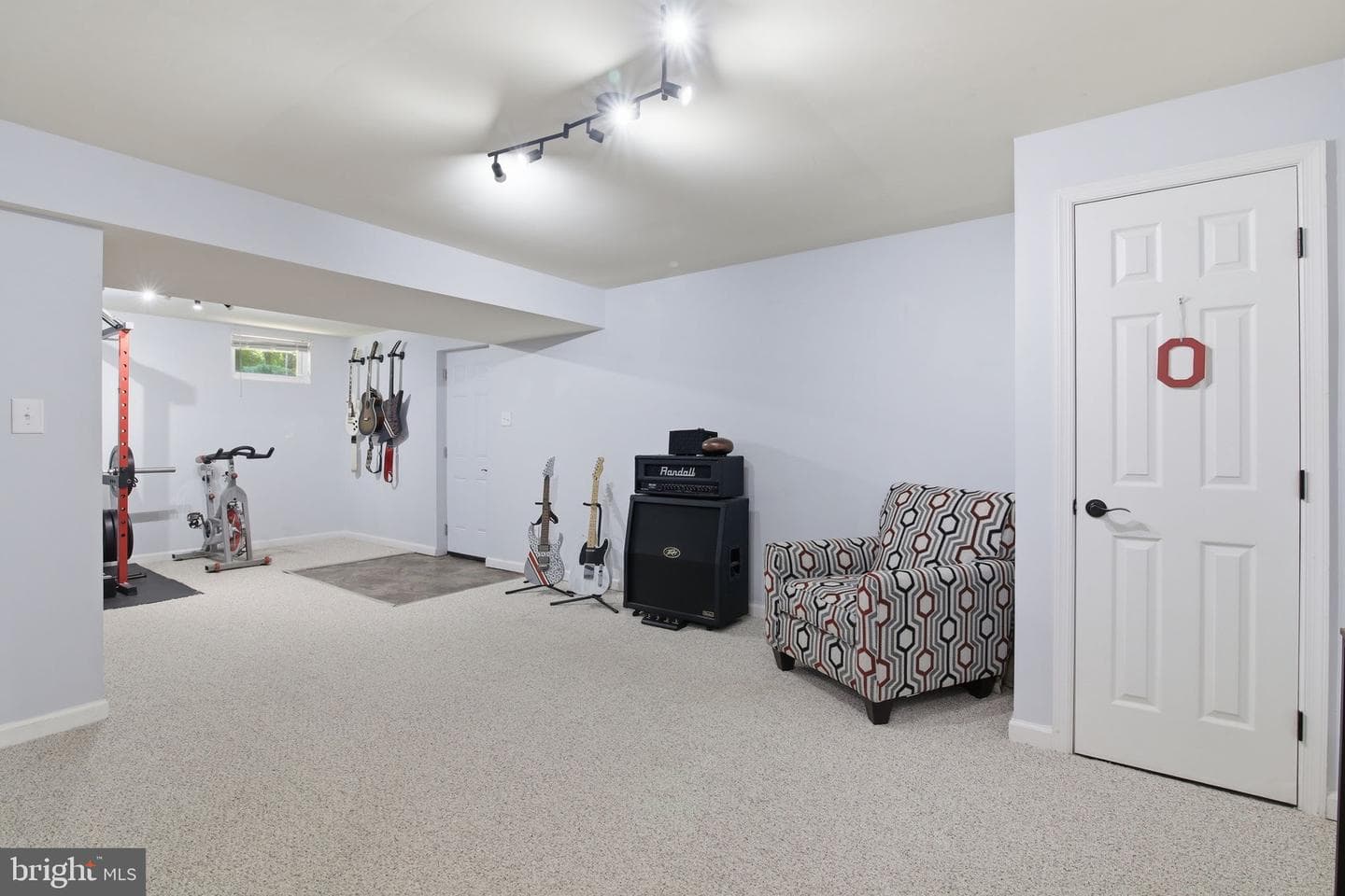 4 Bedford Court photo 33