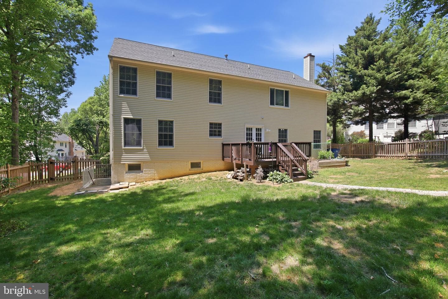 4 Bedford Court photo 38