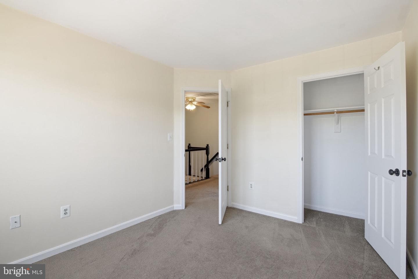 309 Barrows Court photo 25
