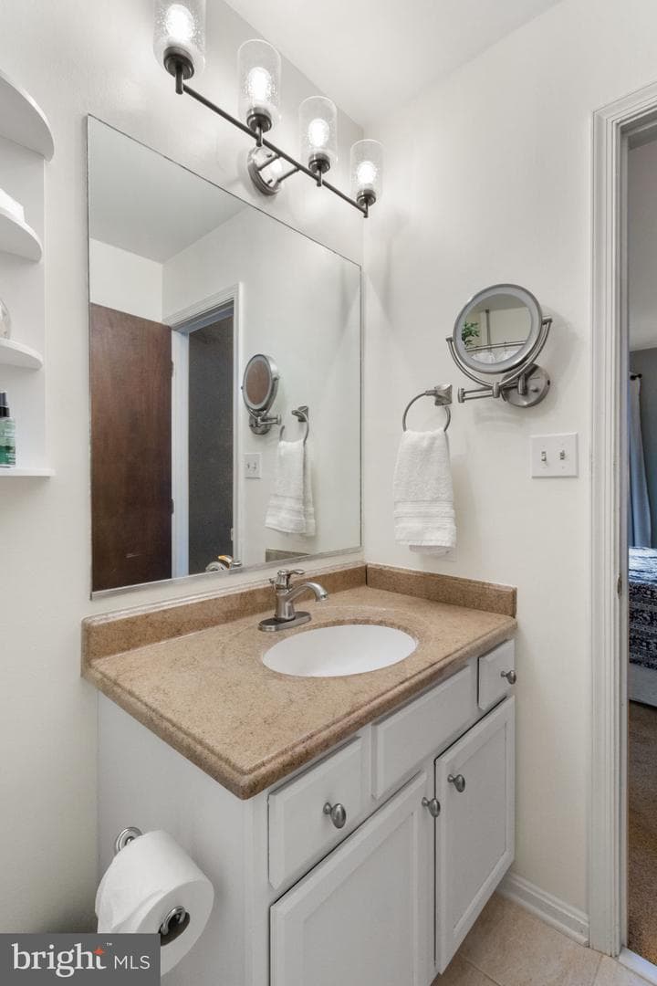 131 Matthew Court photo 22