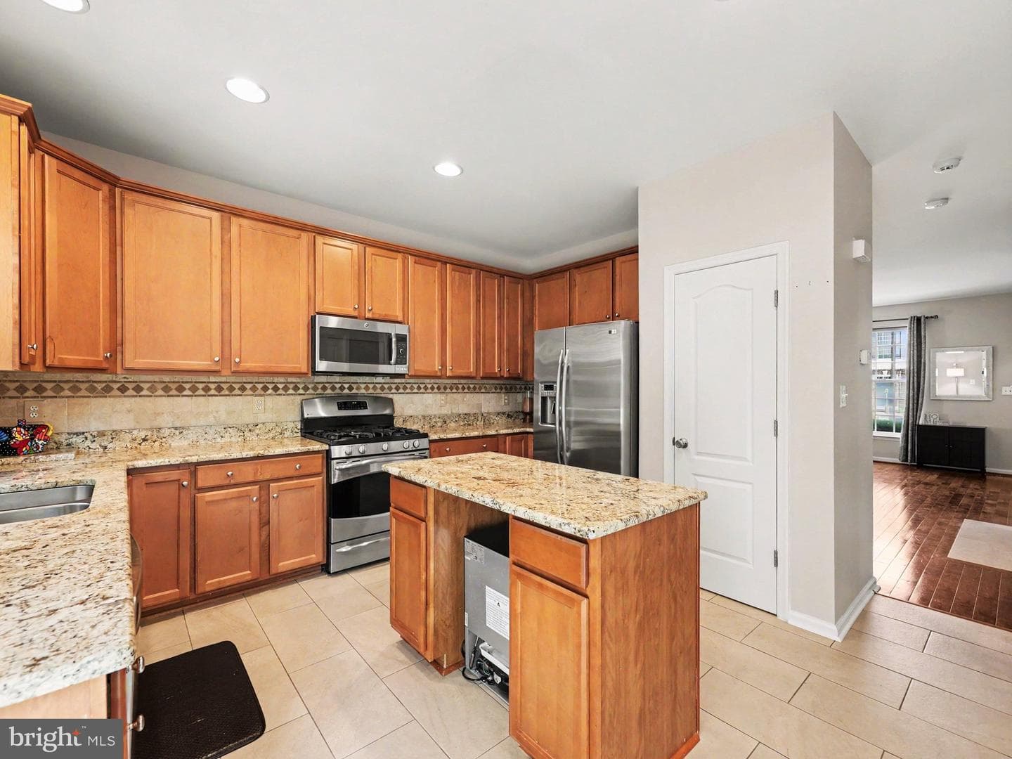 120 Macon Drive photo 8