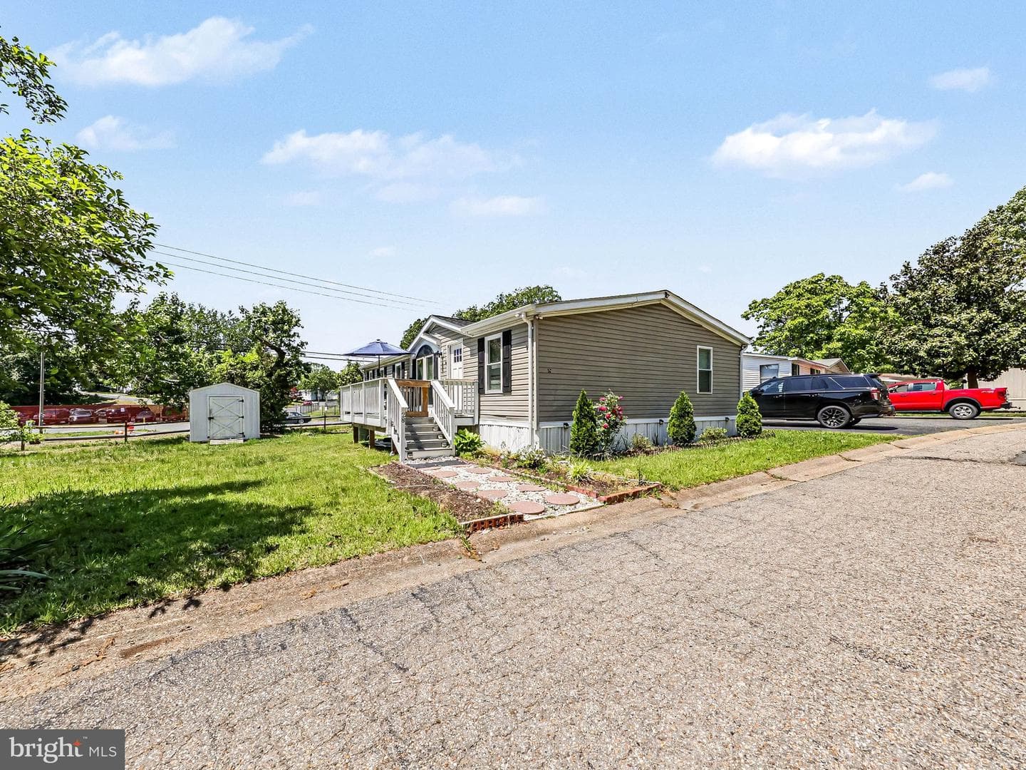 28 Castle Ct photo 23
