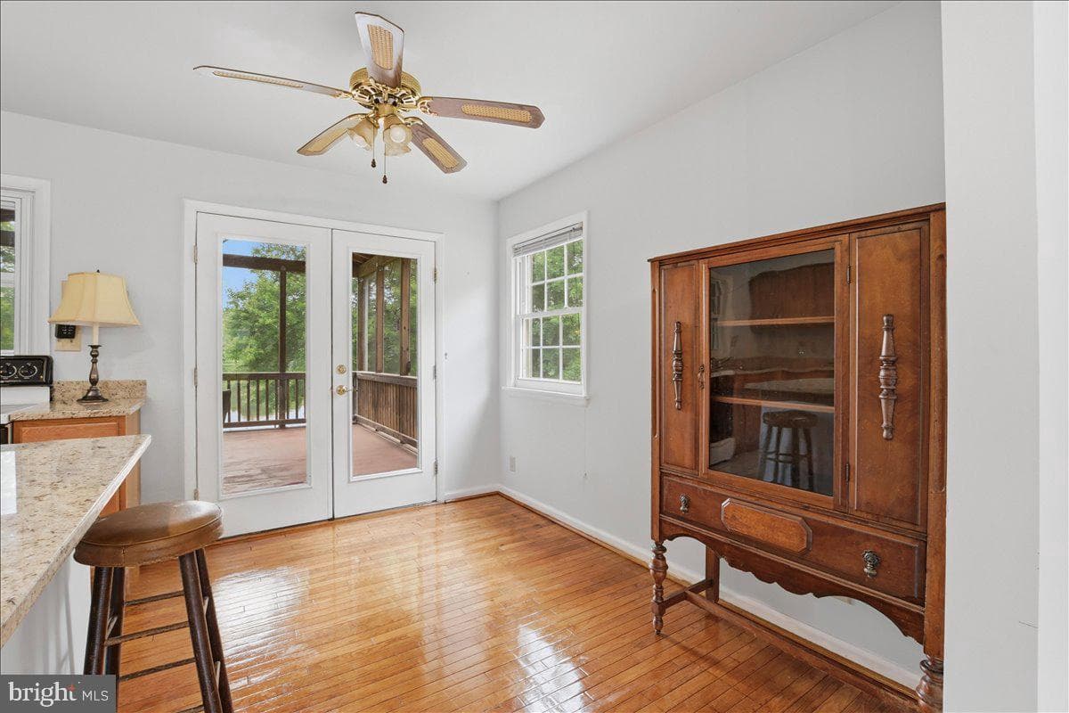 1022 Lakeview Drive photo 12