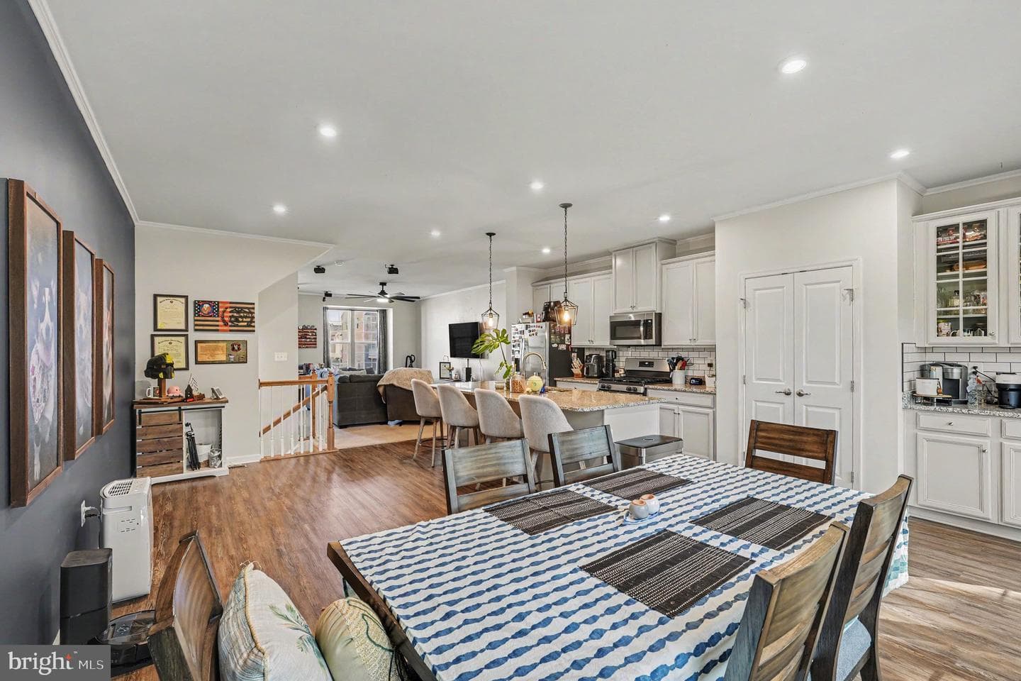 606 Landing Drive photo 12