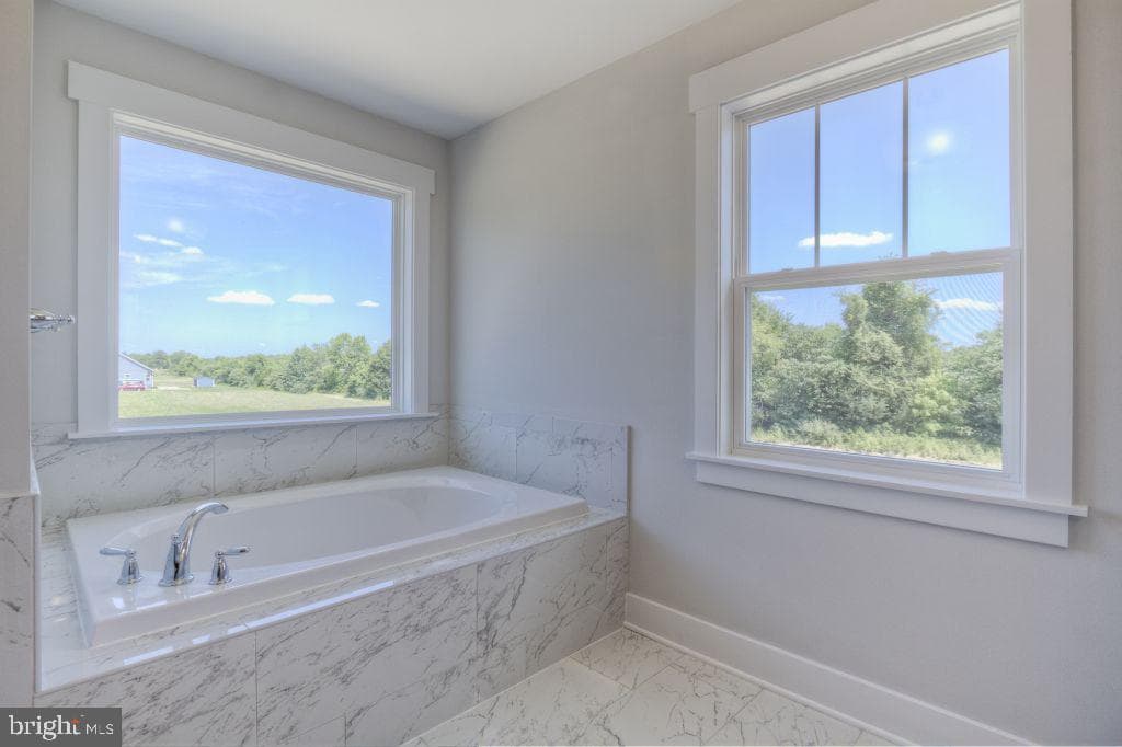 480 Leeland Road photo 12