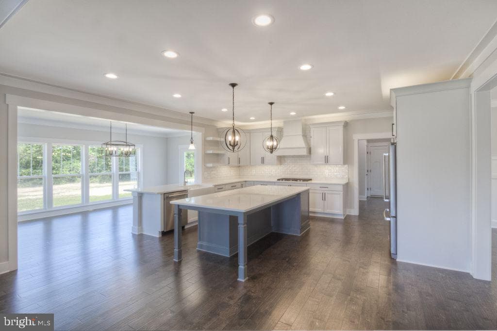 480 Leeland Road photo 3