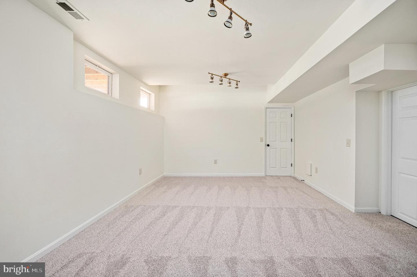 23 Pinto Lane photo 51