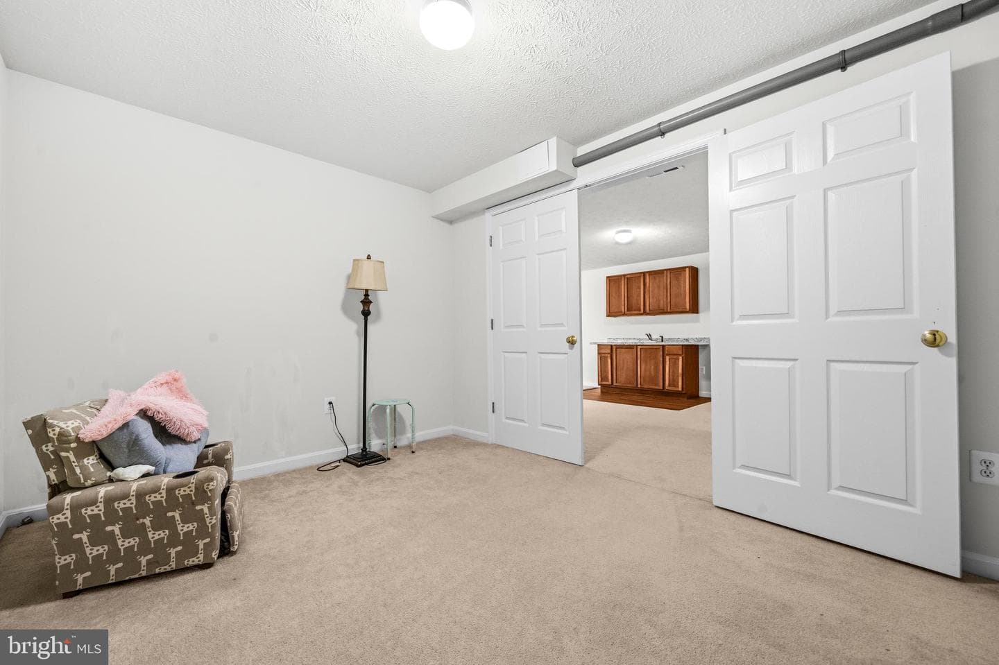 41 Club Drive photo 49