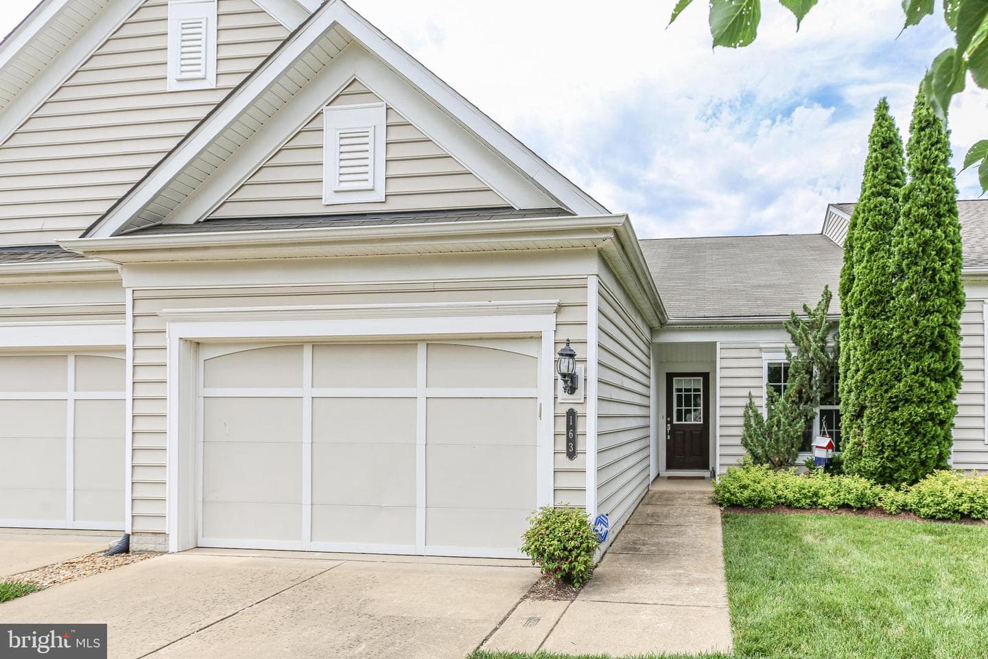 163 Castle Hill Drive photo 3