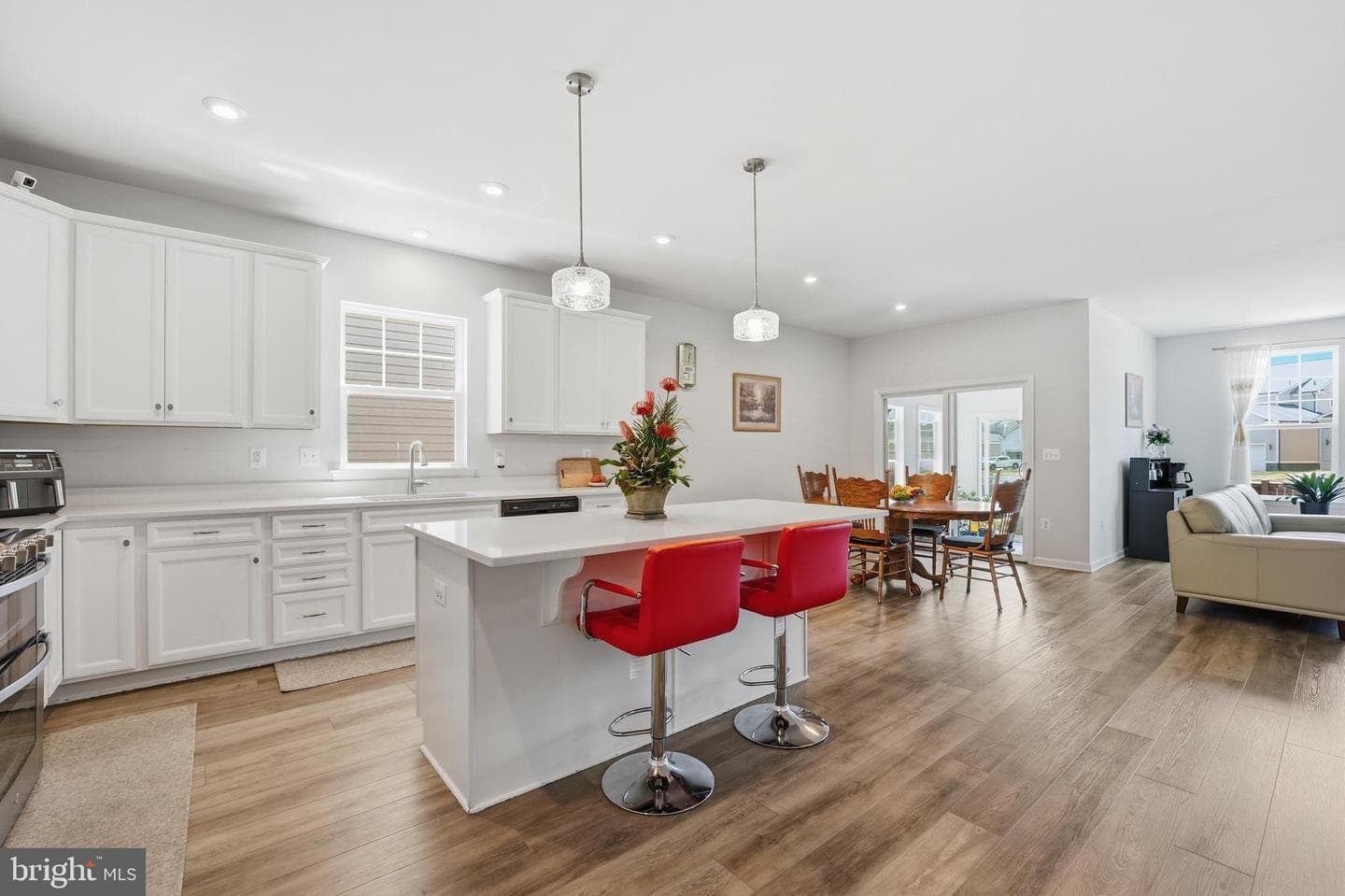 208 Coneflower Lane photo 8