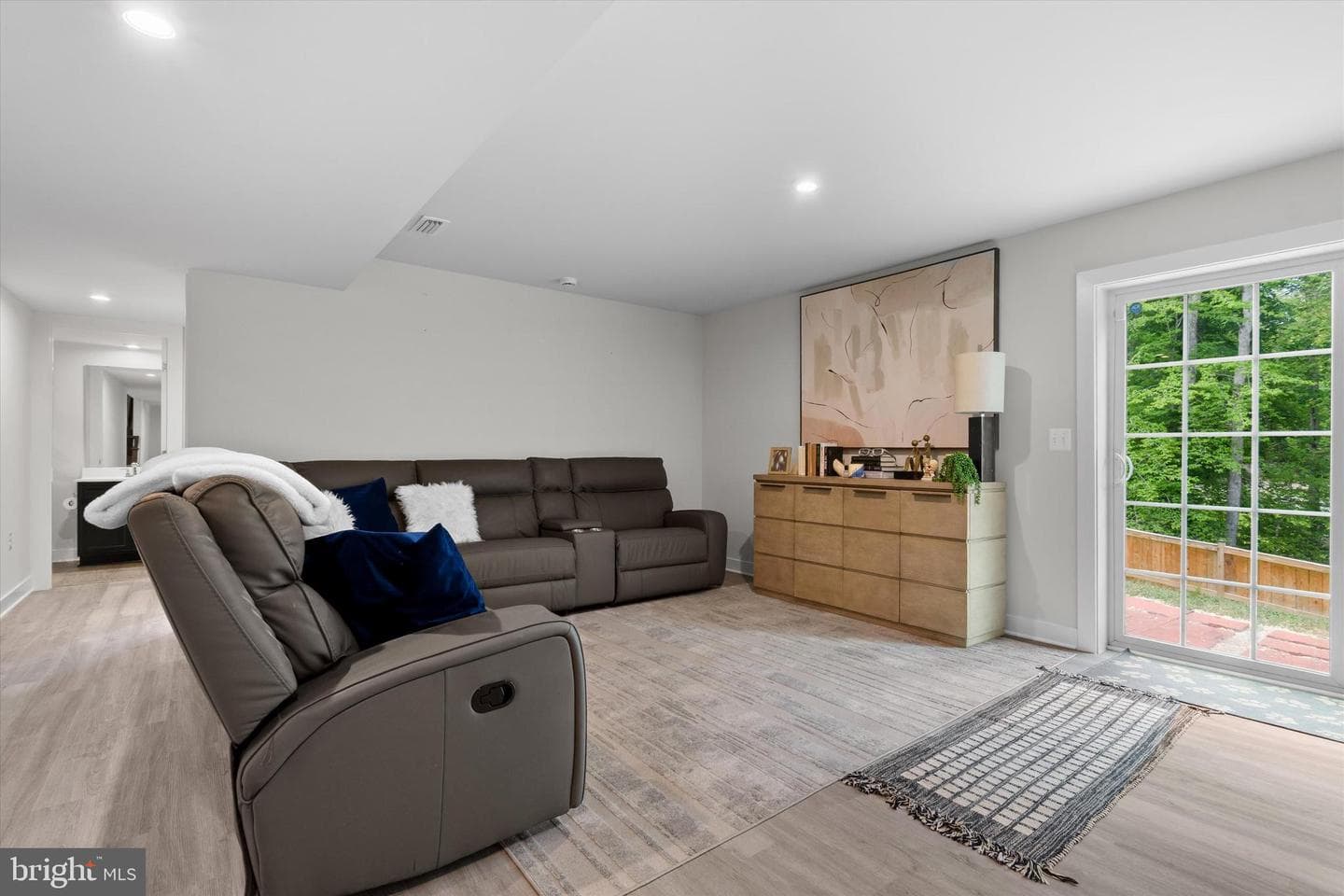 324 McKittrick Drive photo 34