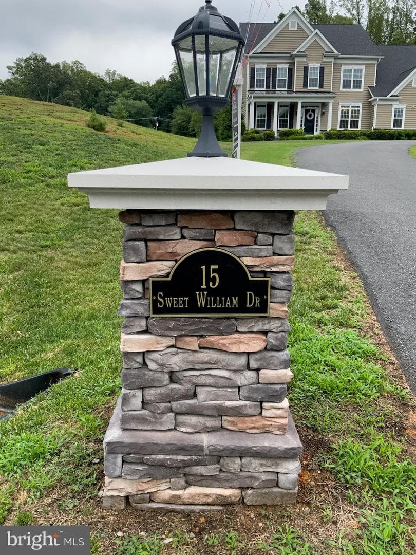 15 Sweet William Drive photo 5