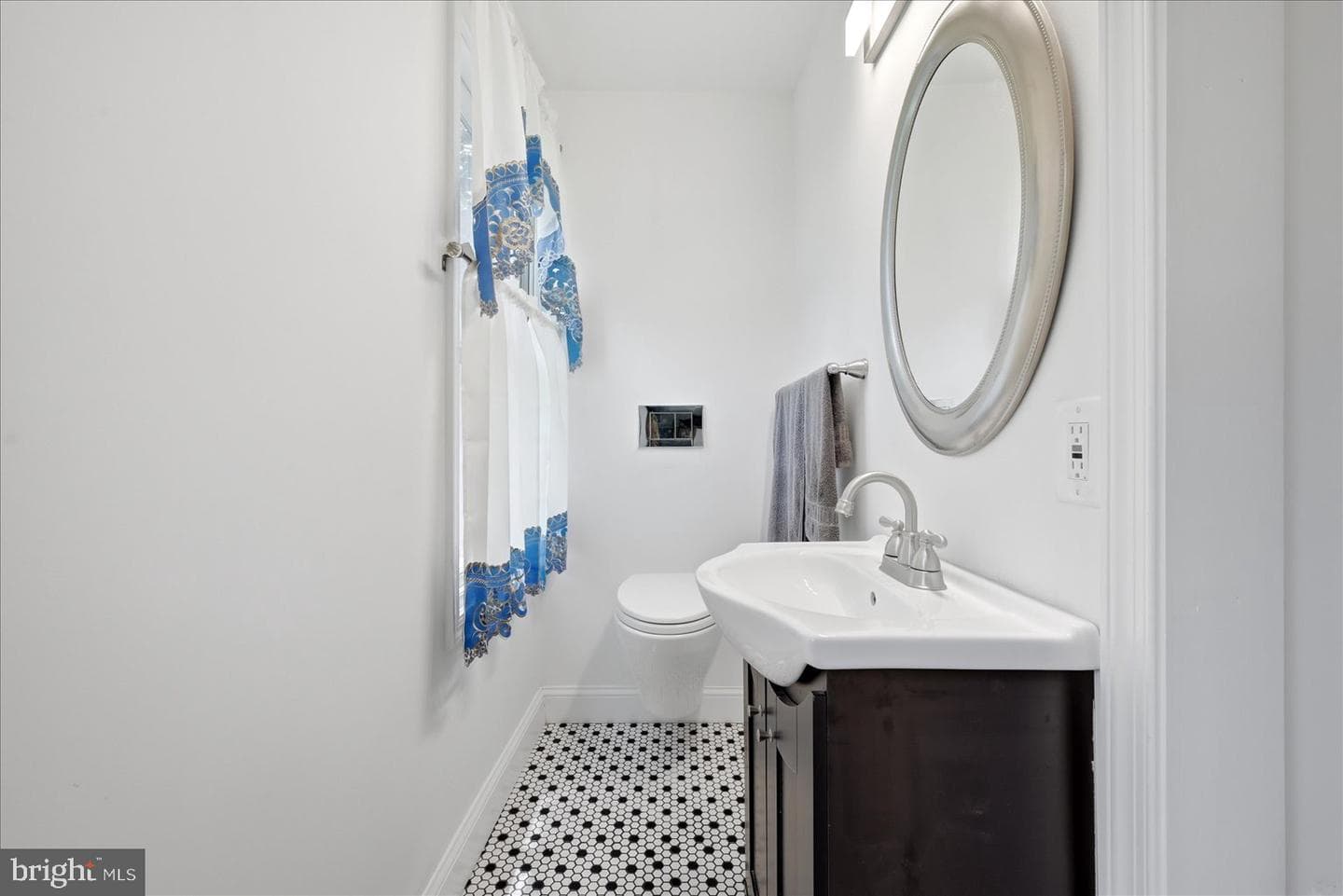 129 Salvington Road photo 11