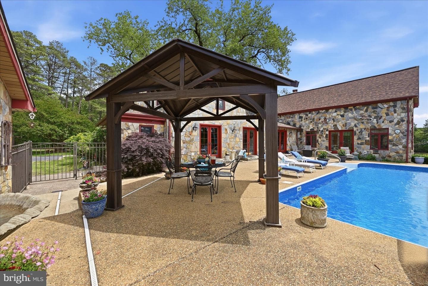 129 Salvington Road photo 30
