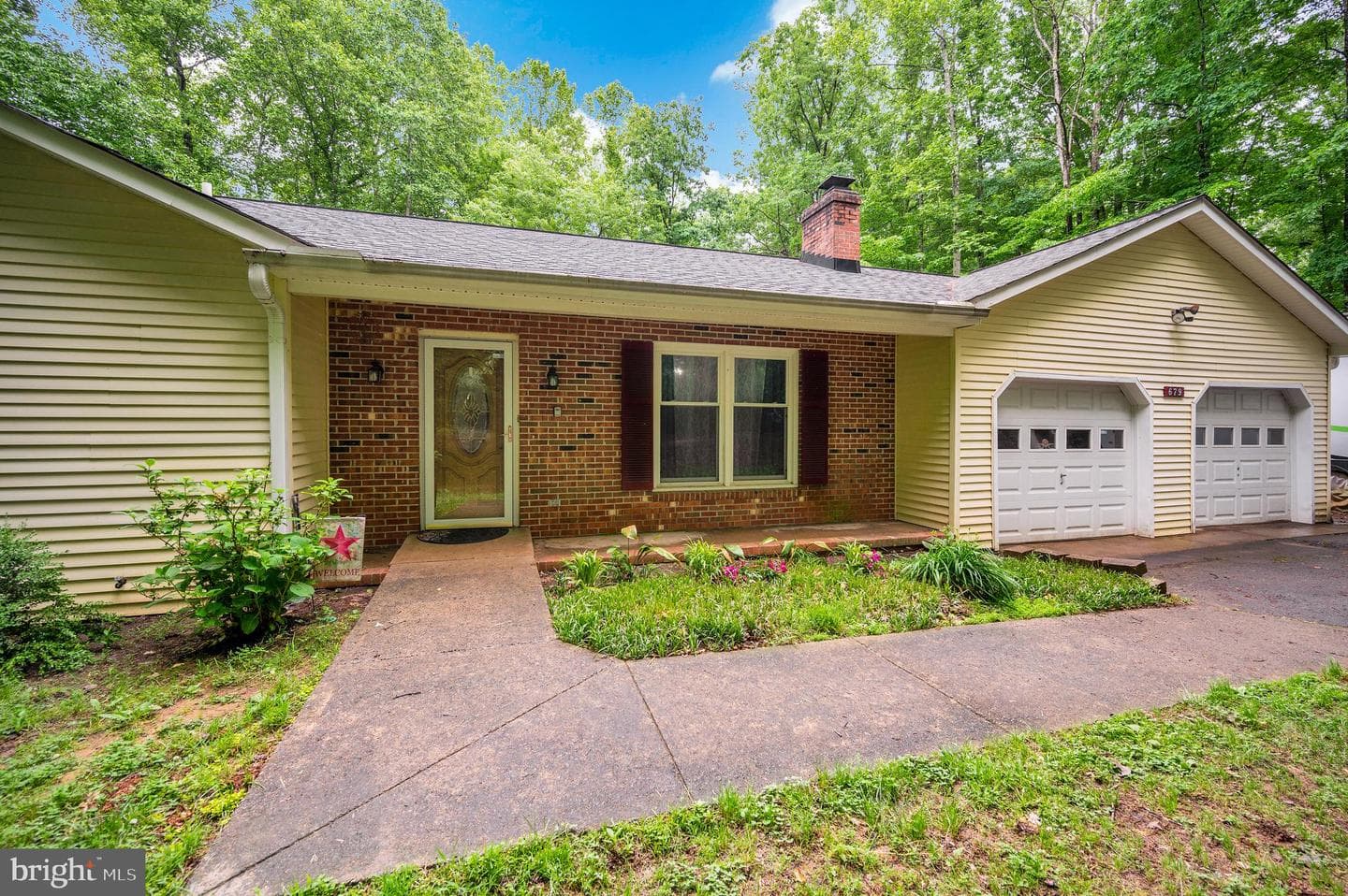 679 Cropp Road photo 5